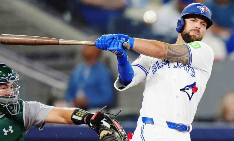 Lukes finds lift as vertigo plan pays off for Blue Jays