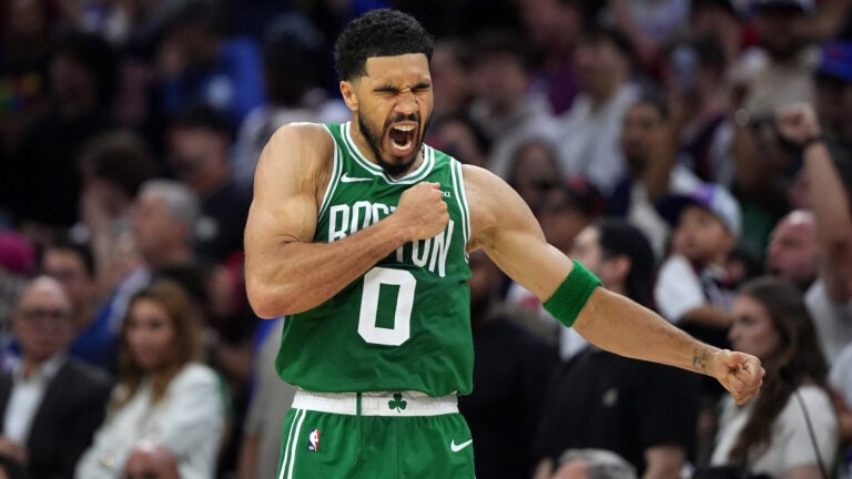 Celtics vs. 76ers Game 3: Tatum’s late dagger lifts Boston