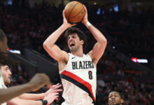 Fox chips Avdija tooth as Spurs beat Blazers in Game 3