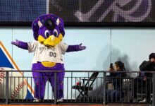 Dinger’s Mrs. Met bit sparks Rockies–Mets buzz in NYC