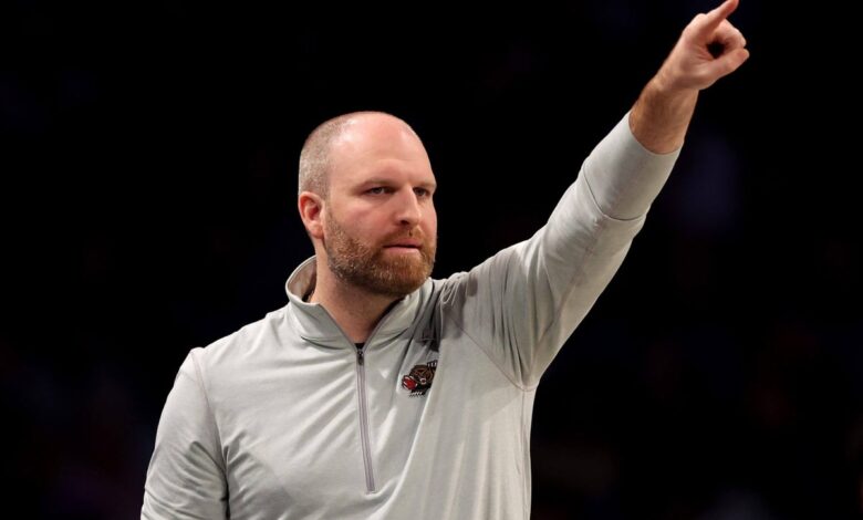 Bucks’ Taylor Jenkins talks: Head coach search heats up