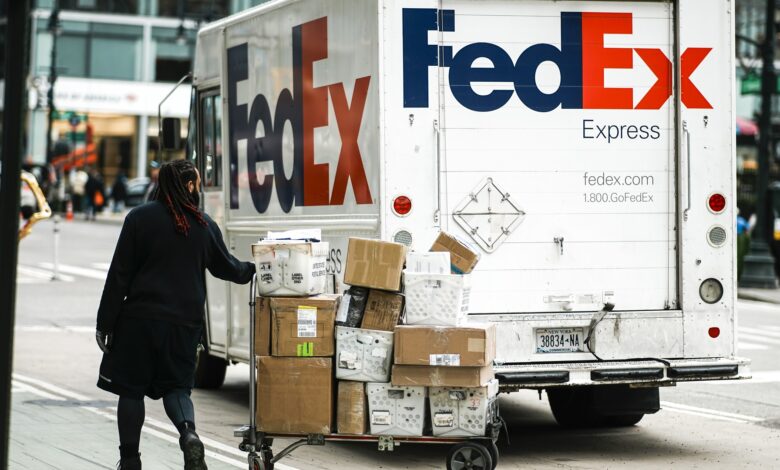 FedEx, Amazon up the race for faster delivery