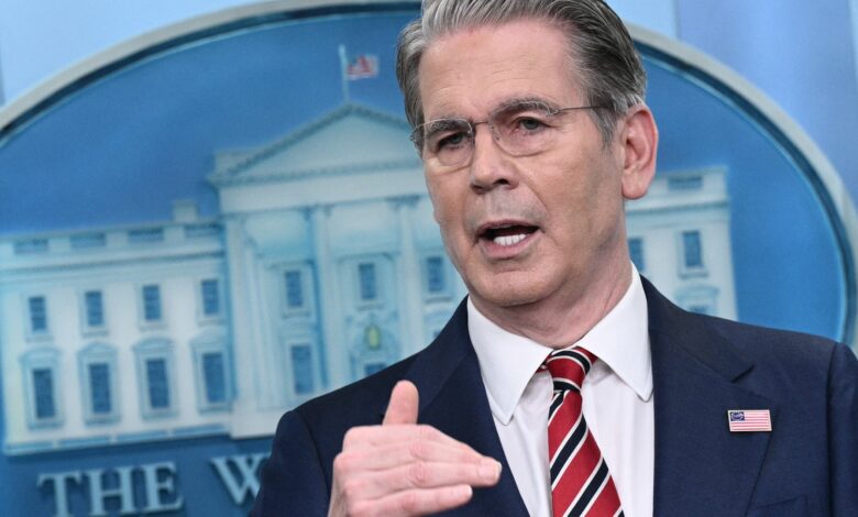 Trump admin extends Russian oil waiver as sanctions shift