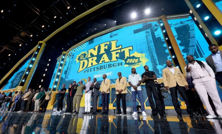 Bears rookie Malik Muhammad speaks after draft video went viral