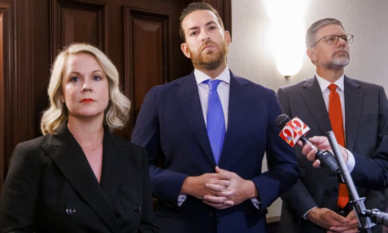 House Redistricting Committee advances Ron DeSantis map