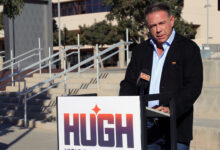 Independent governor hopeful survives Arizona ballot fight