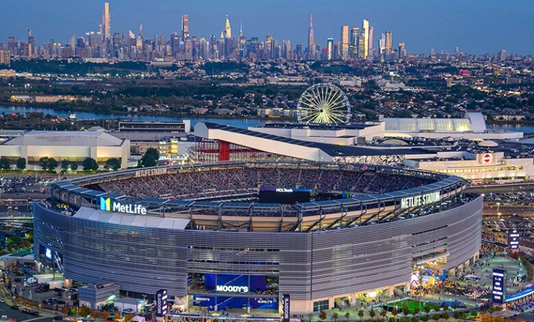 Skip MetLife Parking: Eat at American Dream First (Kosher Hack)