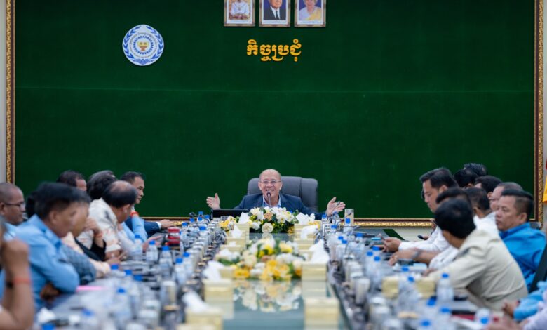 ក្រសួងការងារ អញ្ជើញសំណេះសំណាលជាមួយសហព័ន្ធសហជីព ដើម្បីពង្រឹងការដោះស្រាយវិវាទការងារ