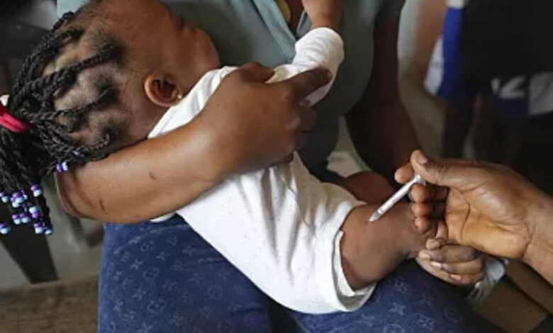 WHO approves first malaria treatment for infants