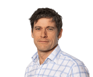 Trump attacks Pope Leo as Hormuz blockade plan deepens tensions