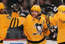 Penguins fend off elimination again with Game 5 win over Flyers