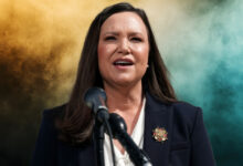 Ashley Moody backs Florida mid-decade redistricting