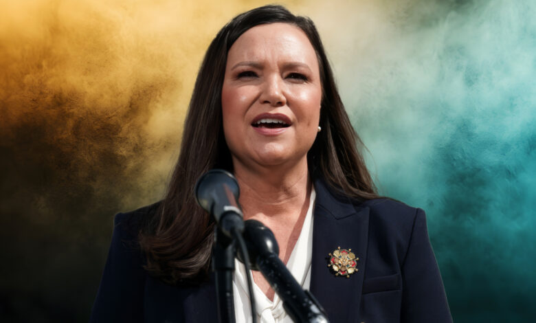 Ashley Moody backs Florida mid-decade redistricting