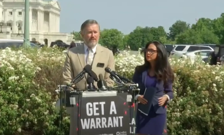 Republicans’ FISA split deepens as Boebert and Massie push warrants