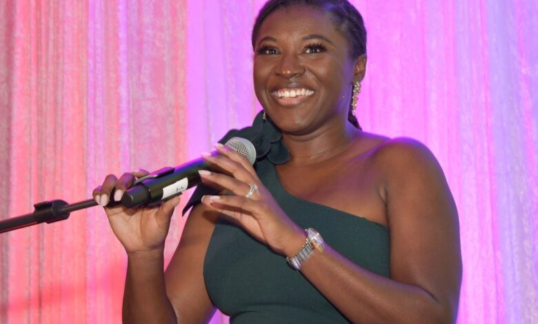 House pauses for moment of silence for Nancy Metayer Bowen