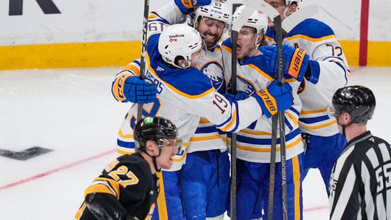 Sabres rally past Bruins 3-1 to seize 2-1 series edge