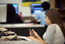 Phone-free school day debate: What Glendale parents should know