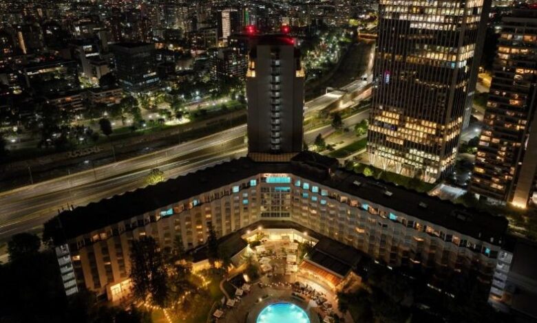 Vinos y brasas: la vendimia urbana que llega a Santiago