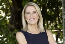 Miami Beach Commissioners endorse Vicki Lopez for District 5