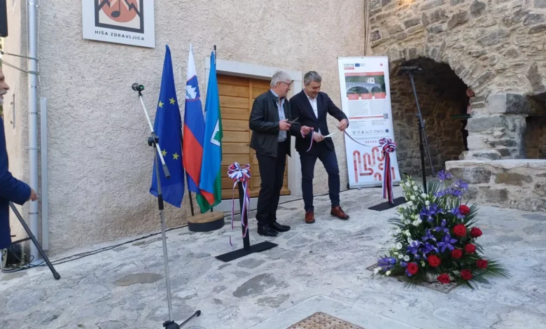 Od pozabljenega skladatelja do ponosa: Hiša Zdravljica v Podnanosu