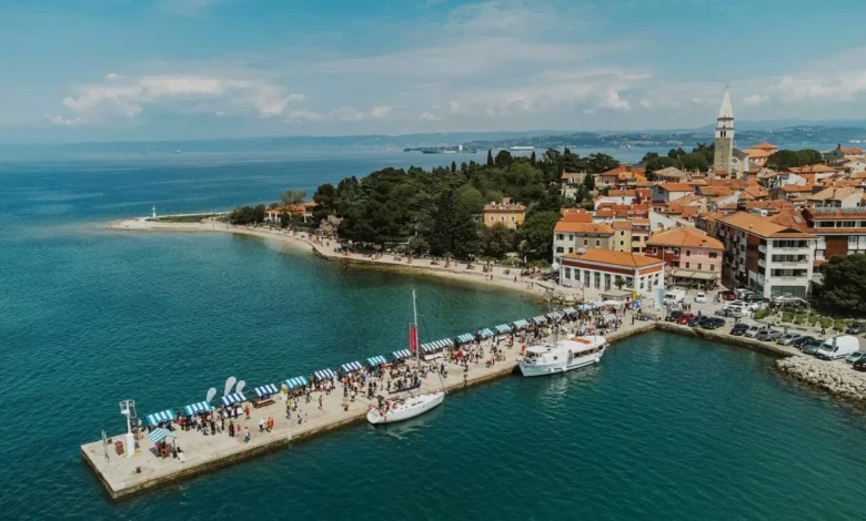 V Izoli z novim odlokom uvajajo turistično takso tudi za potniške ladje