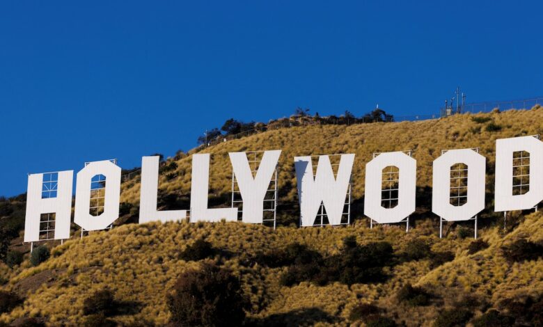 Guionistas de Hollywood ratifican un contrato histórico de cuatro años