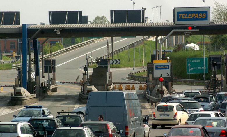 A4 Milano-Brescia, dietrofront su Cavenago: il casello resta aperto