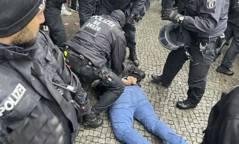 Ulm 5 bíróság: Fejlesztői támadás német bíróság előtt