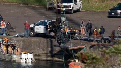 DNA identifies 1958 Oregon family remains in Columbia River car