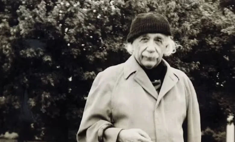 دوستی اینشتین که مسیر ساخت بمب اتمی را هموار کرد