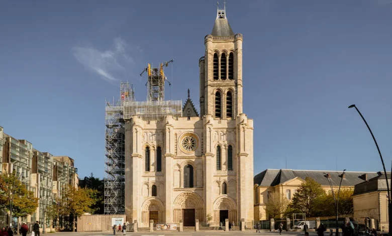 Saint-Denis spire rebuild: heritage reborn near Paris