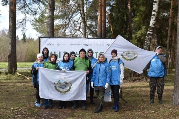 107 жителей Йошкар-Олы навели порядок в Сосновой роще: событие и итоги