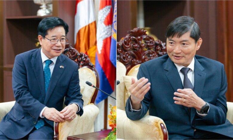 កម្ពុជា-កូរ៉េ ប្តេជ្ញាពង្រឹងកិច្ចសហប្រតិបត្តិការការងារ ដើម្បីអភិវឌ្ឍធនធានមនុស្ស