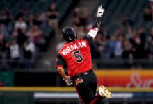 Murakami blasts as White Sox win through “little things”