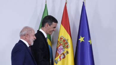 Barcelone : Pedro Sánchez mobilise la gauche mondiale contre l’extrême droite
