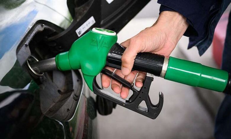 Petróleo cae tras anuncio de reapertura en el estrecho de Ormuz