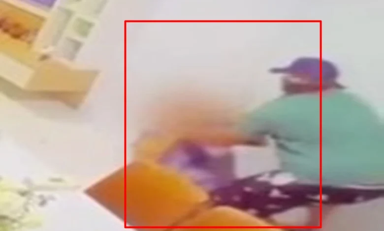 Vizinho invade casa, agride e esfaqueia idosa em Caldas Novas