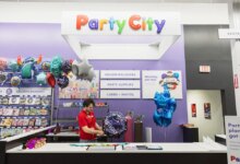 Staples revives Party City shop-in-shops—700+ stores in 34 states