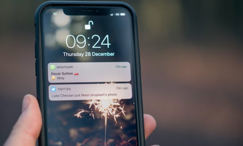 Apple patches bug behind deleted iPhone chats exposure