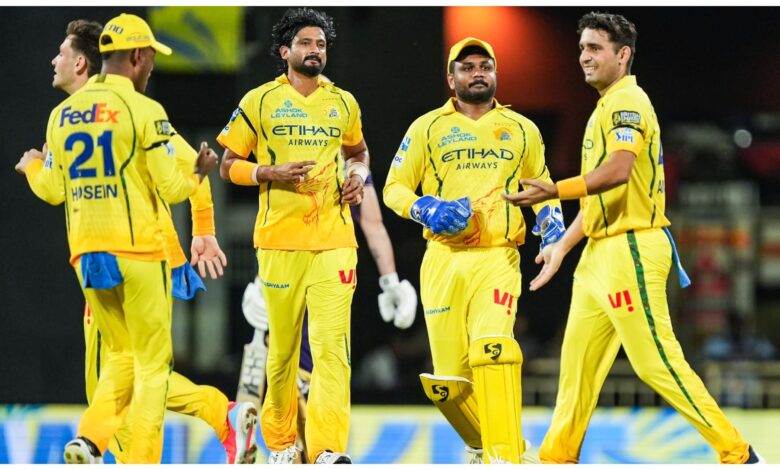 CSK vs GT Live: जीत की लय में सीएसके, क्या गुजरात टाइटंस कर पाएगी वापसी?
