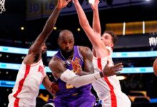 Rockets stave off elimination again: beat Lakers in Game 5