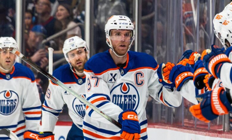 NHL odds and best bets: Avalanche, Ducks favored in Sunday playoffs