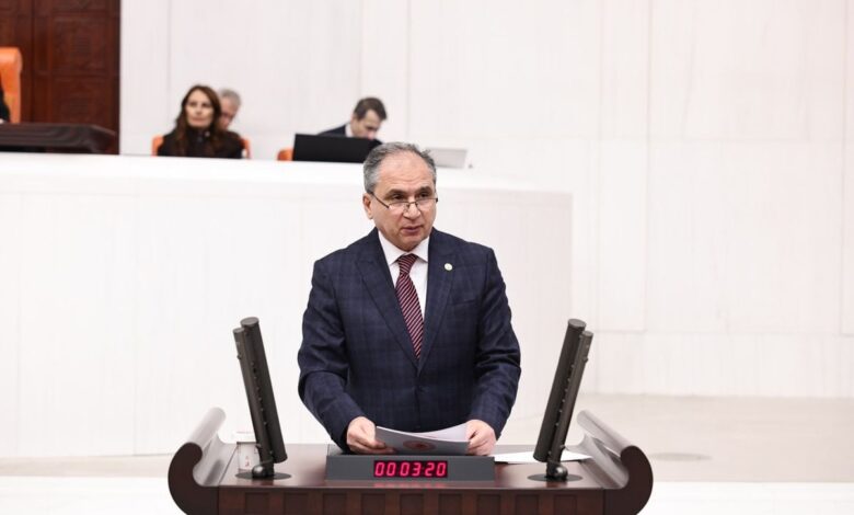 Meclis’te makam aracı kavgası: Özür resti geldi