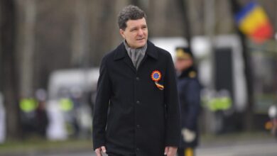 Anchetă după amenințări cu moartea la adresa primarului Nicușor Dan