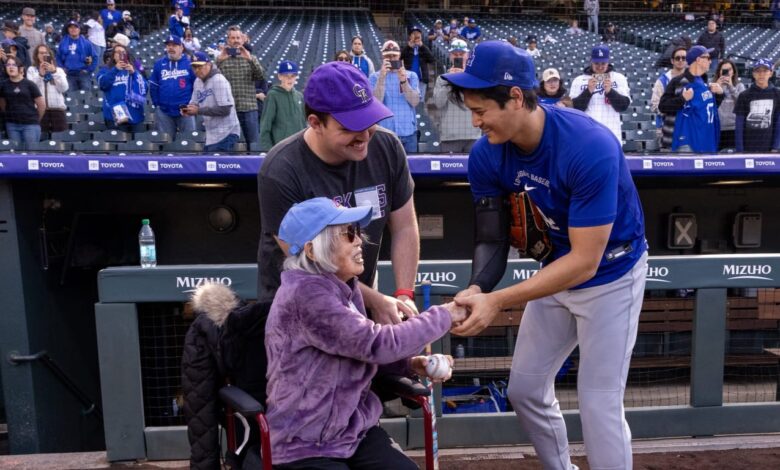 Ohtani Meets 100-Year-Old Nagasaki Survivor in Emotional MLB Moment