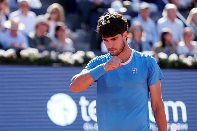 Карлос Алькарас пропускає Ролан Гаррос: удар по рейтингу та тенісному світу