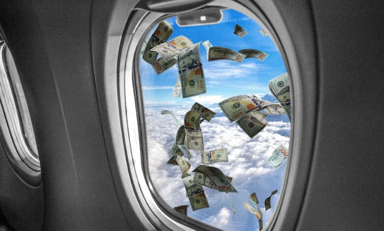 Spirit bailout pressure: Why cheap flights may get pricier—and who pays