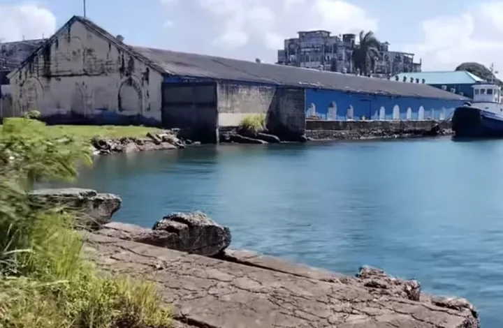 Gobernador niega el supuesto decreto playas en Colón