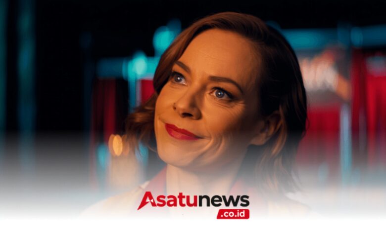 Jennifer Tilly Leads Off-Broadway ‘The Adding Machine’ Revival