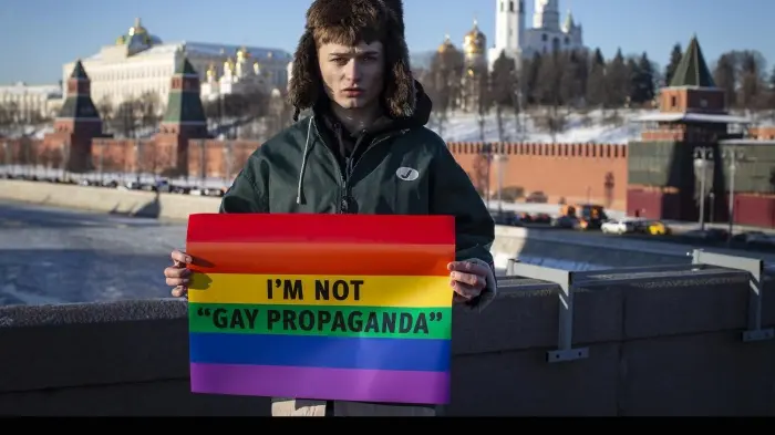 Red LGBT Rusia: etiqueta extremista y más represión